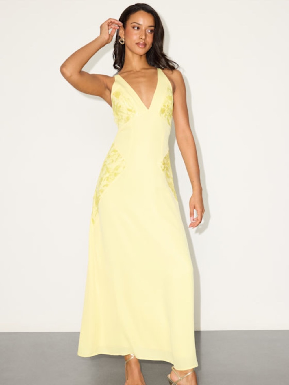 Lulus Julissa Light Yellow Embroidered Tie-back Maxi Dress - Size M